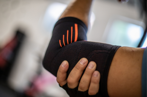 Best Elbow Sleeve for Weightlifting